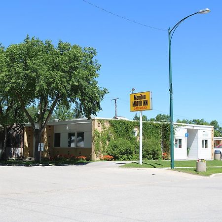 Manitou Motor Inn Exteriör bild